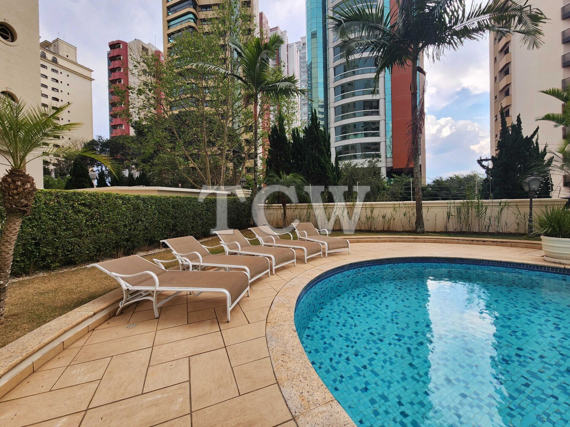 Apartamento à venda com 3 quartos, 335m² - Foto 8