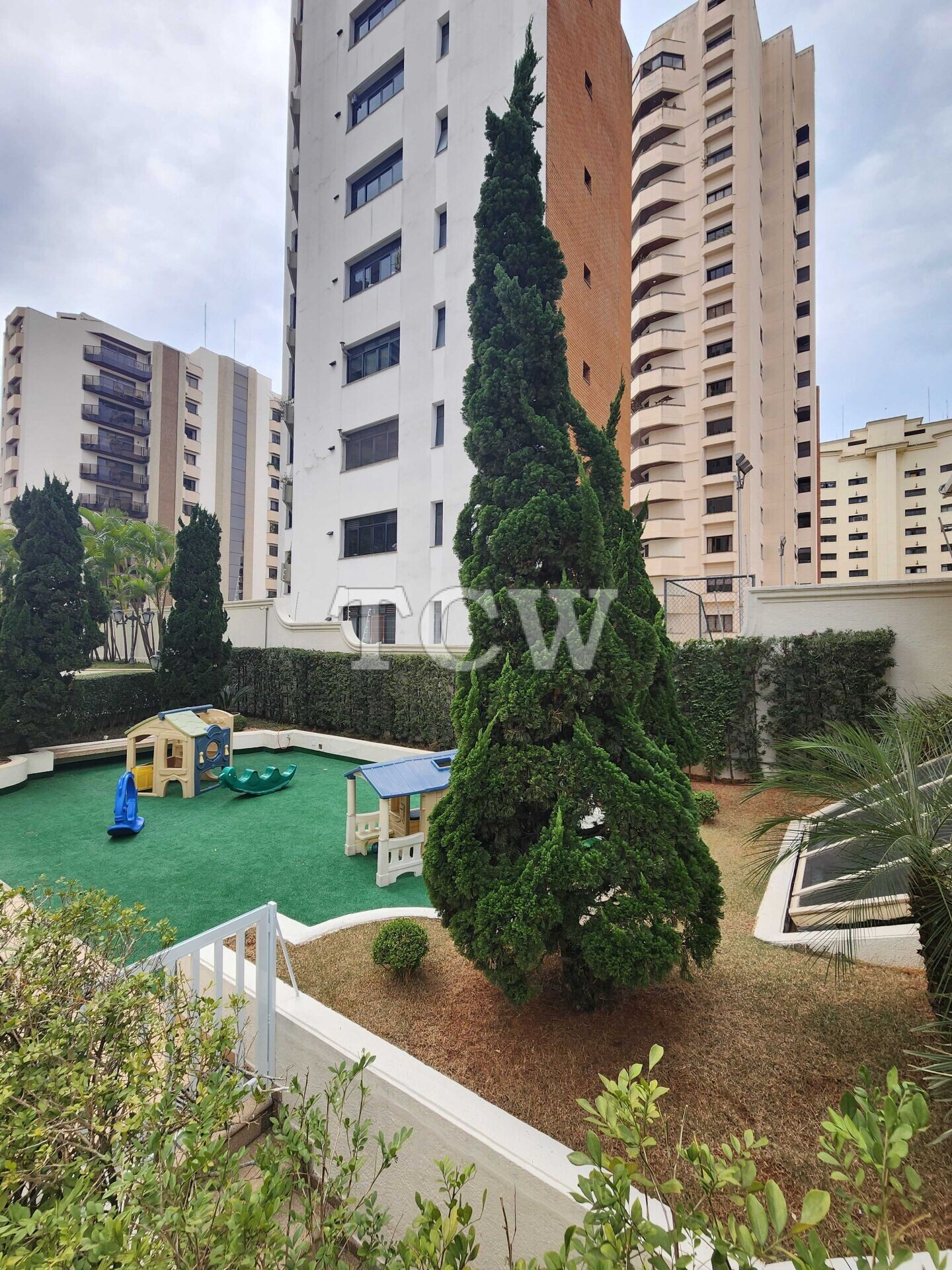 Apartamento à venda com 3 quartos, 335m² - Foto 13