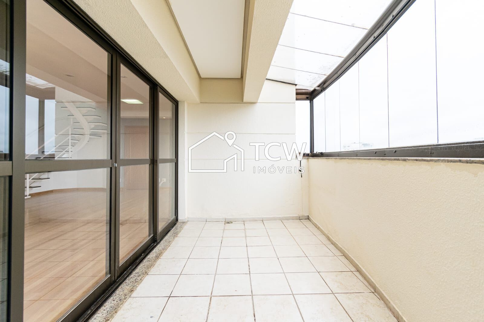 Cobertura, 3 quartos, 277 m² - Foto 4