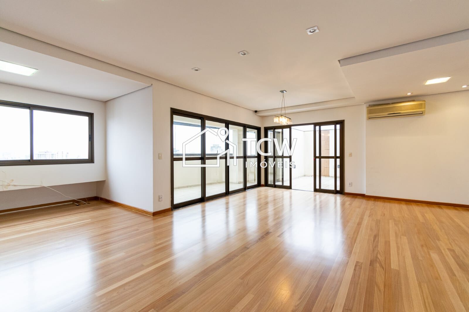 Cobertura, 3 quartos, 277 m² - Foto 8
