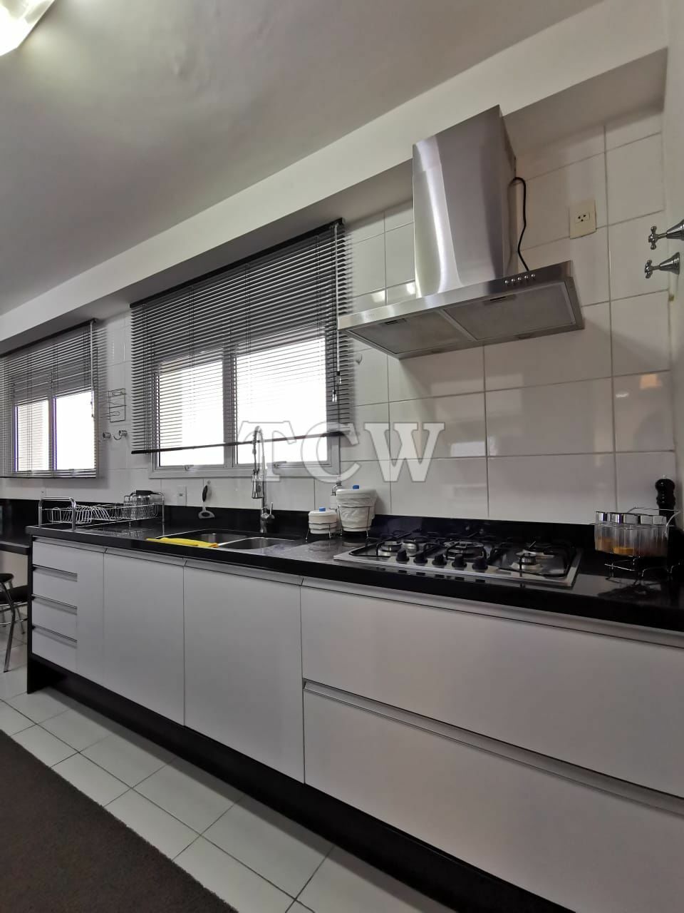 Apartamento à venda com 4 quartos, 176m² - Foto 27