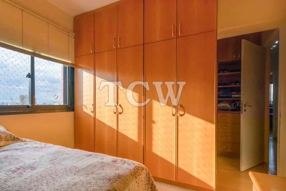 Apartamento à venda com 3 quartos, 117m² - Foto 14
