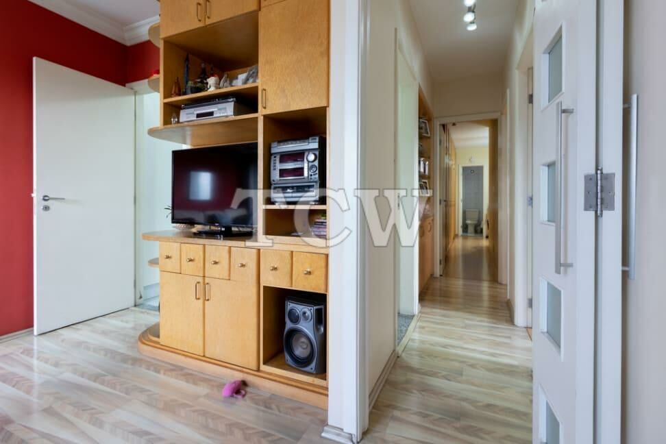 Apartamento à venda com 3 quartos, 117m² - Foto 3