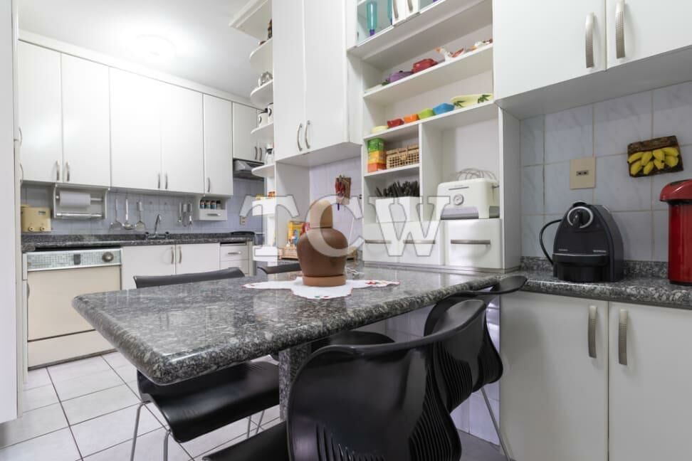 Apartamento à venda com 3 quartos, 117m² - Foto 18