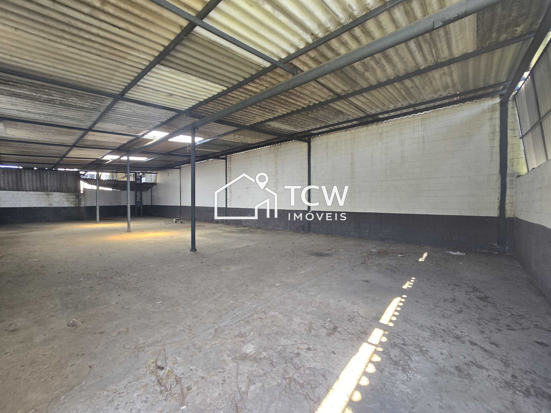 Depósito-Galpão, 2200 m² - Foto 4