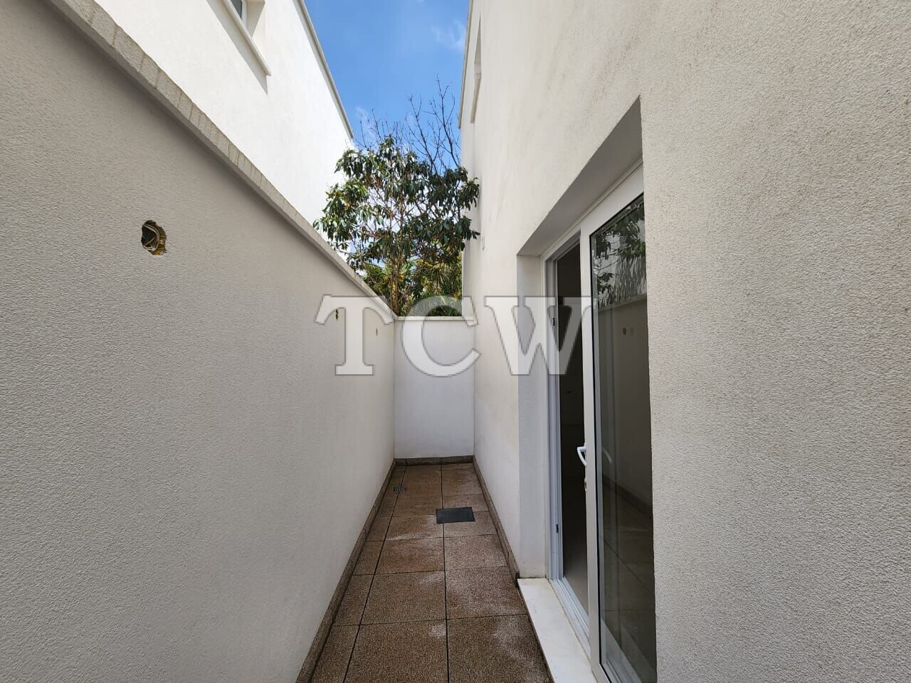 Casa de Condomínio à venda com 4 quartos, 360m² - Foto 8
