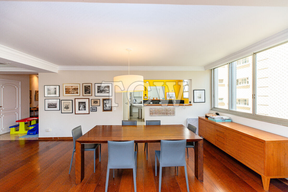Apartamento à venda com 3 quartos, 330m² - Foto 14
