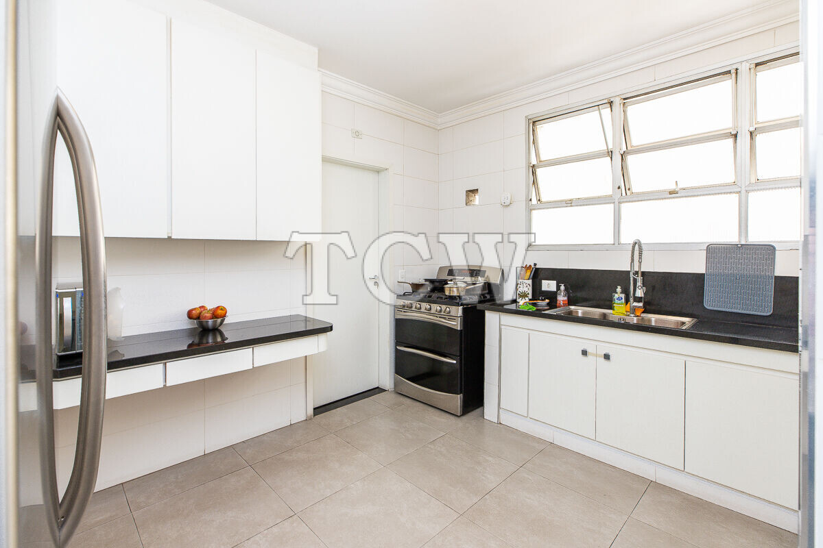 Apartamento à venda com 3 quartos, 330m² - Foto 17