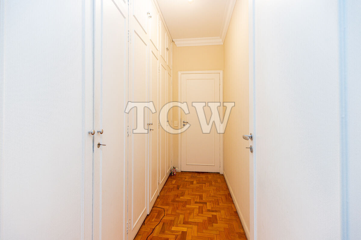 Apartamento à venda com 3 quartos, 330m² - Foto 32