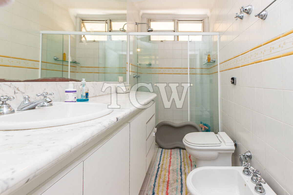 Apartamento à venda com 3 quartos, 330m² - Foto 23