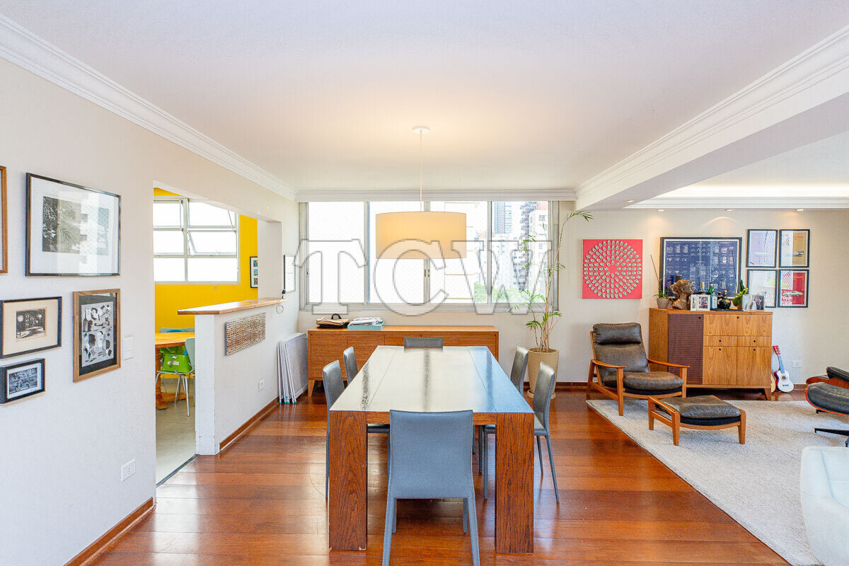 Apartamento à venda com 3 quartos, 330m² - Foto 9