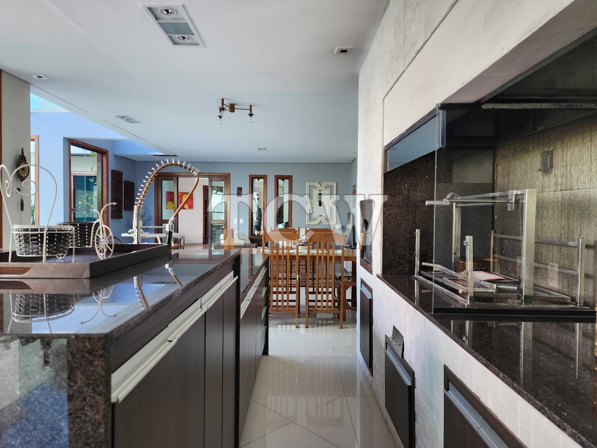 Casa de Condomínio à venda com 7 quartos, 500m² - Foto 12
