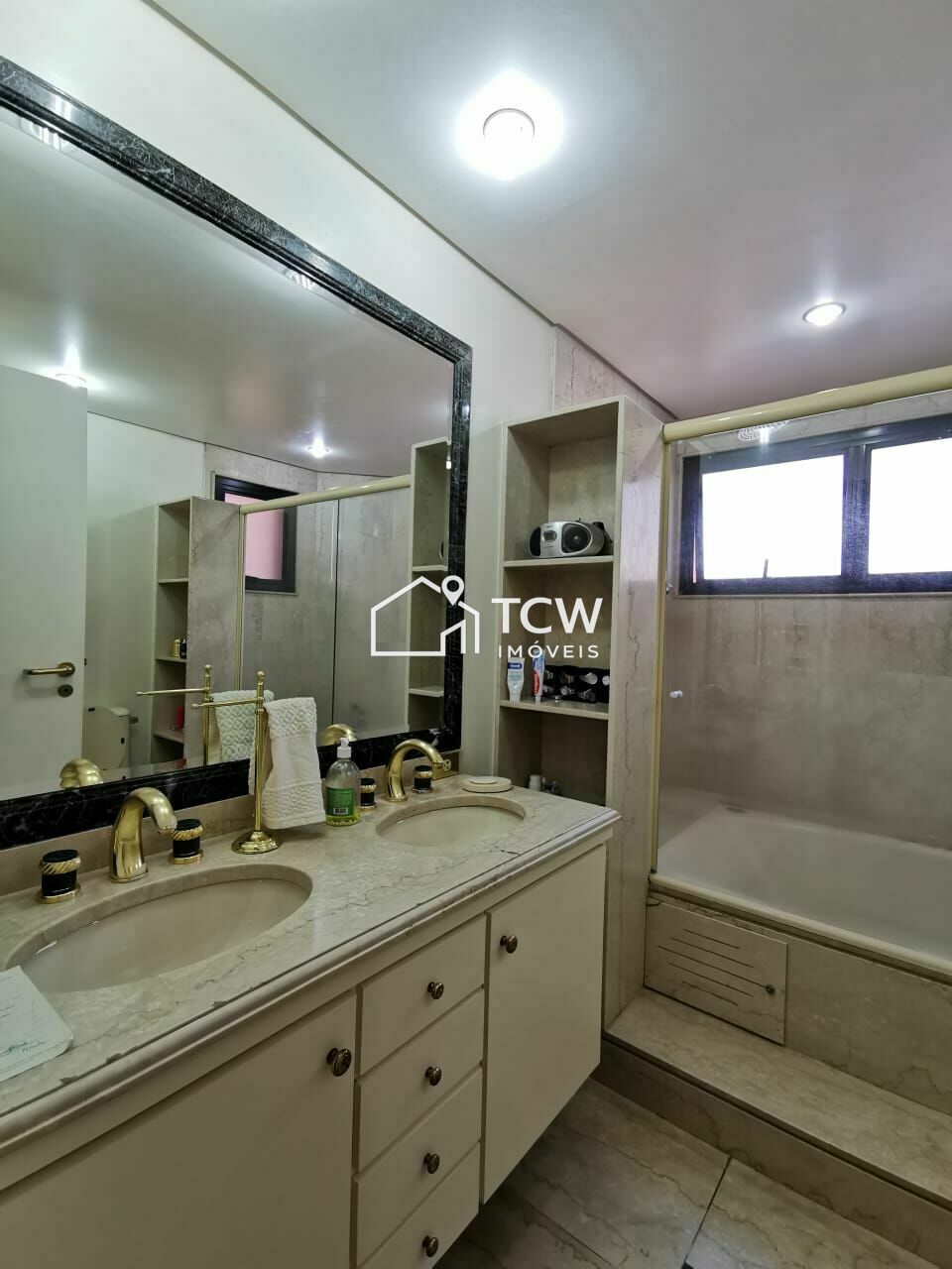 Apartamento, 4 quartos, 267 m² - Foto 28