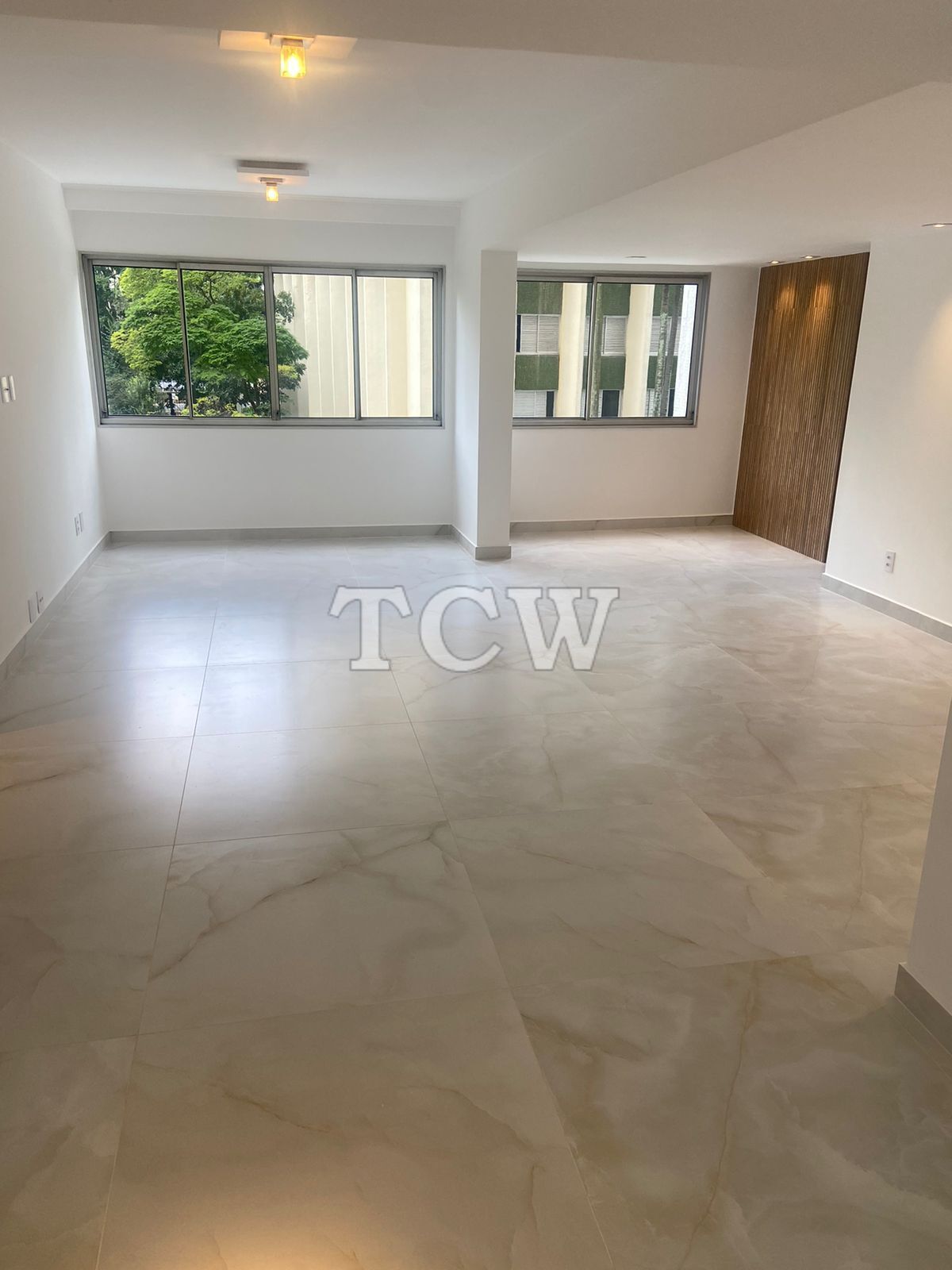 Apartamento para alugar com 3 quartos, 150m² - Foto 1