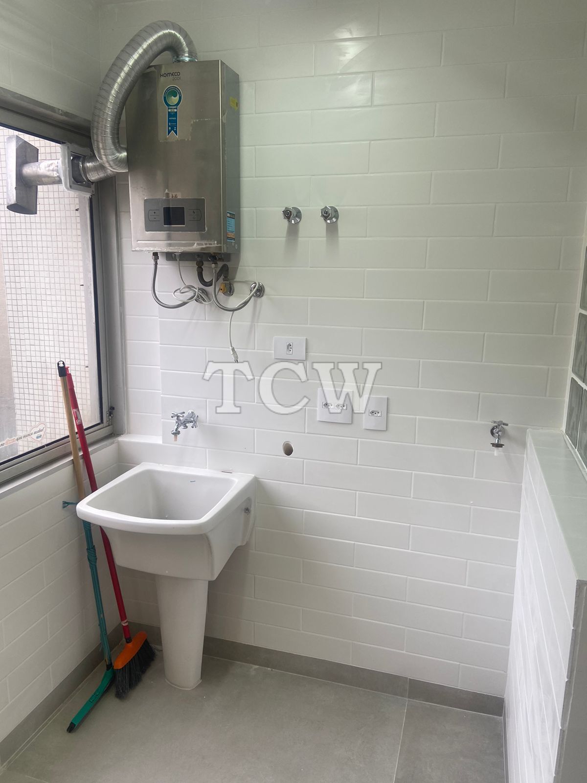 Apartamento para alugar com 3 quartos, 150m² - Foto 18