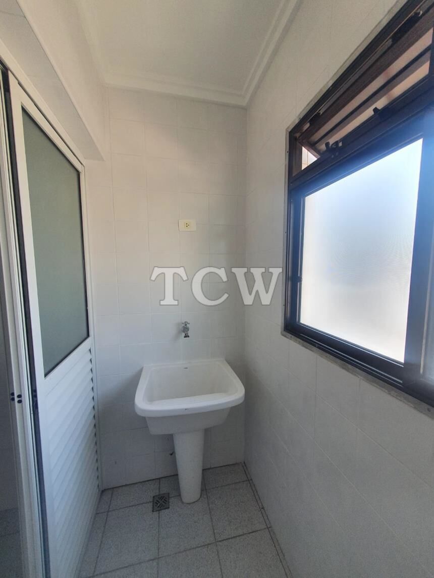Apartamento à venda com 2 quartos, 64m² - Foto 14