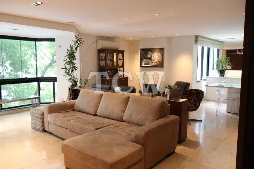 Apartamento à venda com 4 quartos, 172m² - Foto 1