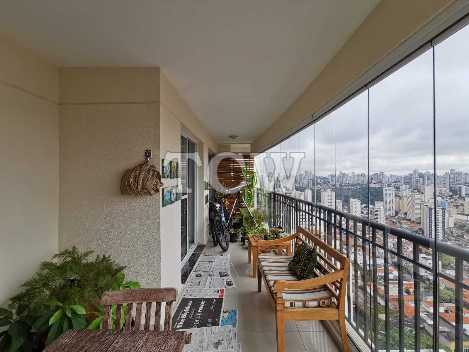 Apartamento à venda com 3 quartos, 176m² - Foto 7