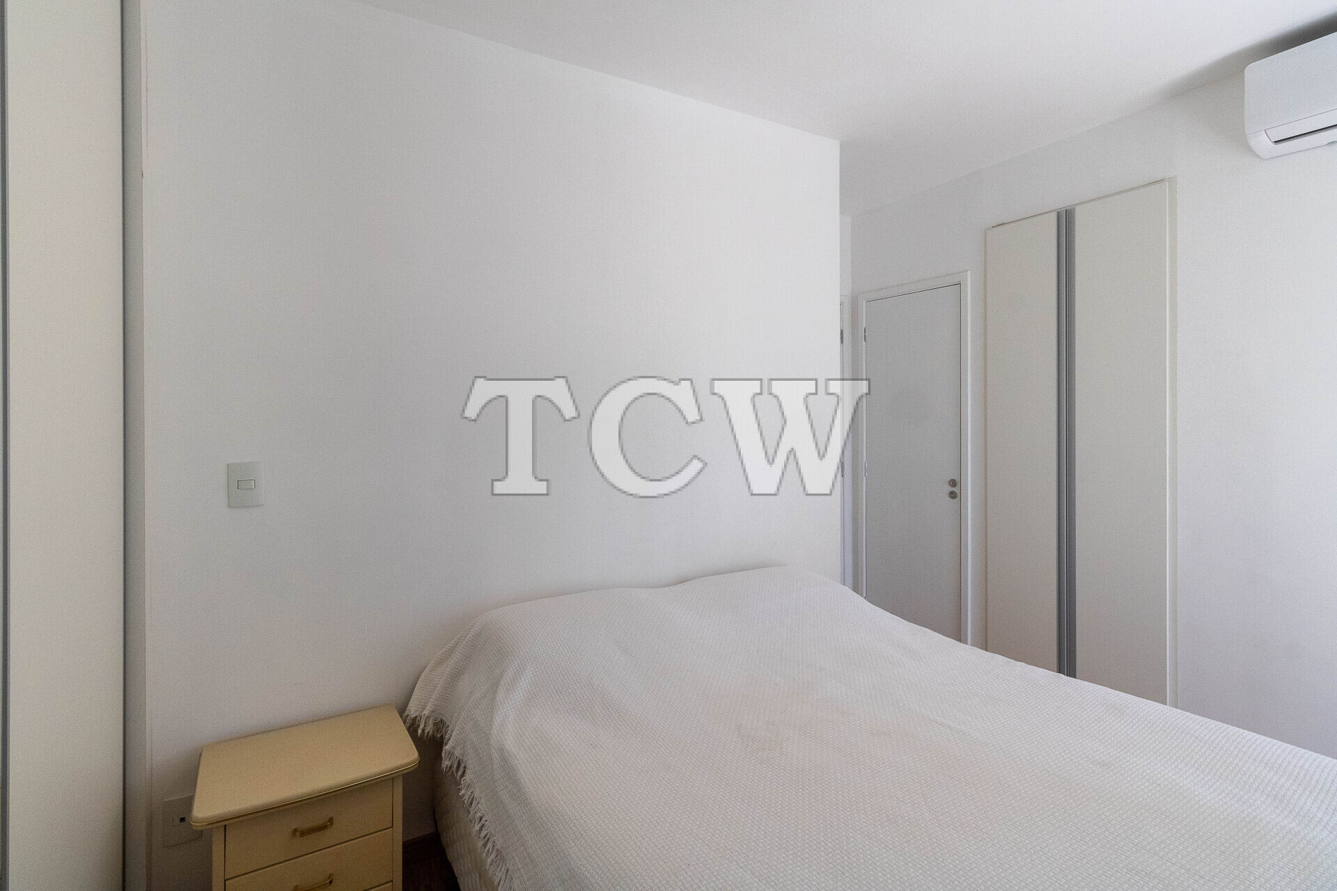 Apartamento à venda com 2 quartos, 72m² - Foto 10