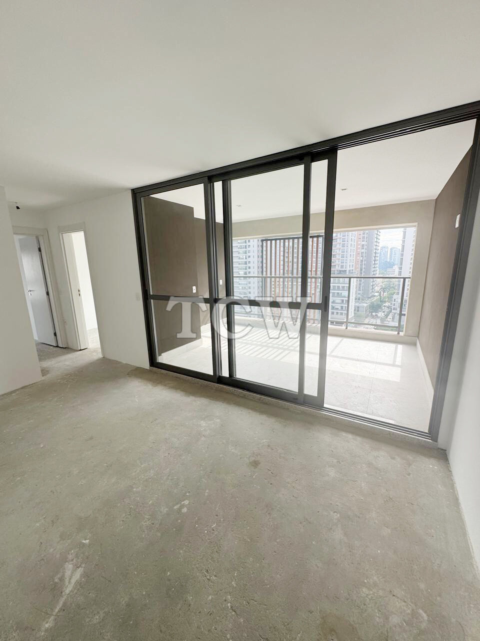 Apartamento à venda com 2 quartos, 74m² - Foto 1