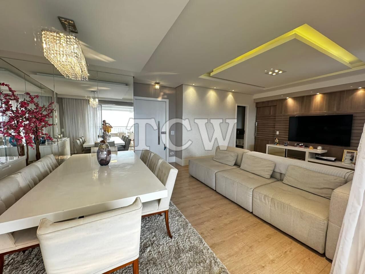 Apartamento à venda com 3 quartos, 146m² - Foto 5