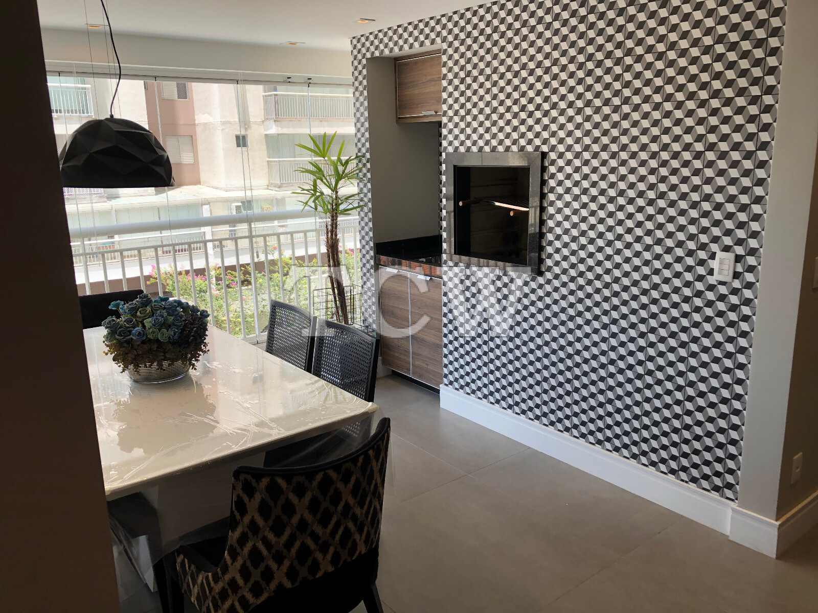 Apartamento à venda com 3 quartos, 96m² - Foto 3