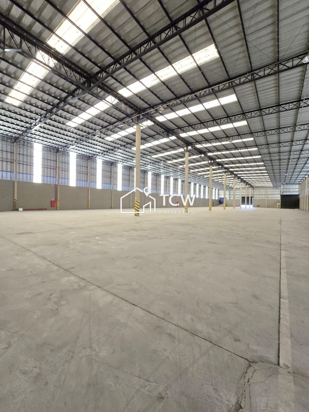 Depósito-Galpão, 5400 m² - Foto 2