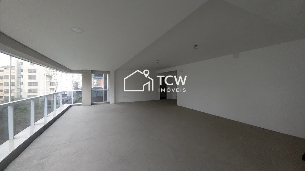 Apartamento, 3 quartos, 240 m² - Foto 4