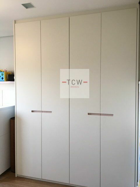 Apartamento à venda com 3 quartos, 176m² - Foto 11