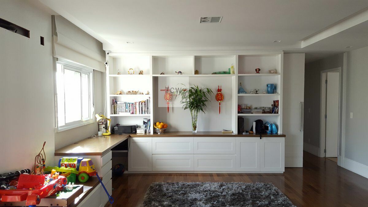 Apartamento à venda com 3 quartos, 176m² - Foto 2