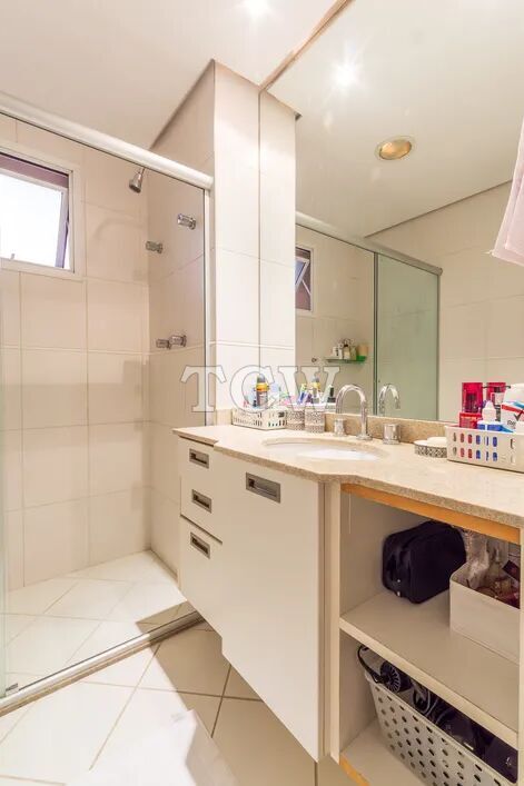 Apartamento à venda com 3 quartos, 137m² - Foto 8