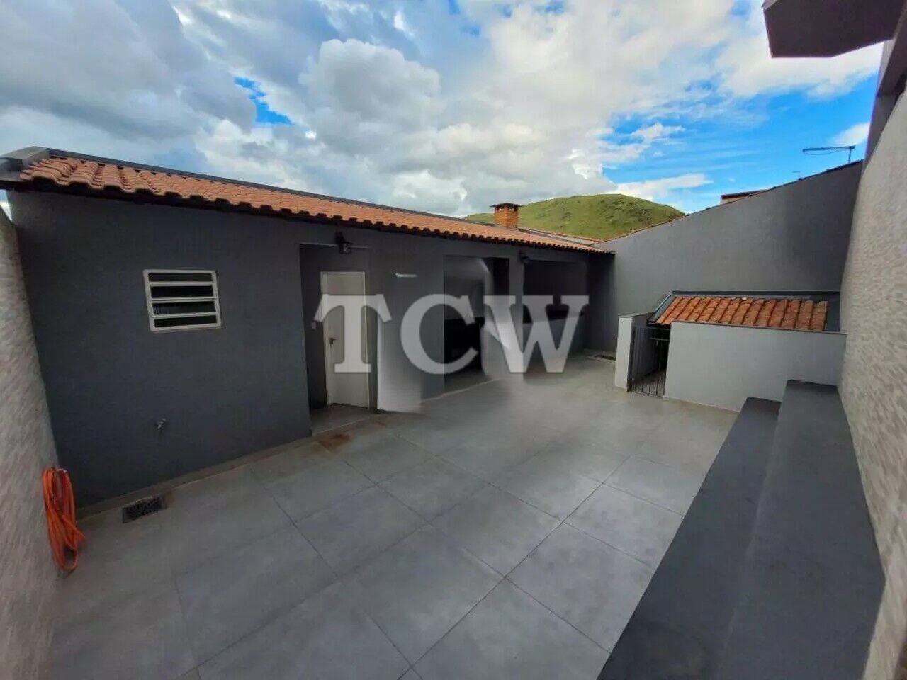 Casa à venda com 3 quartos, 210m² - Foto 16
