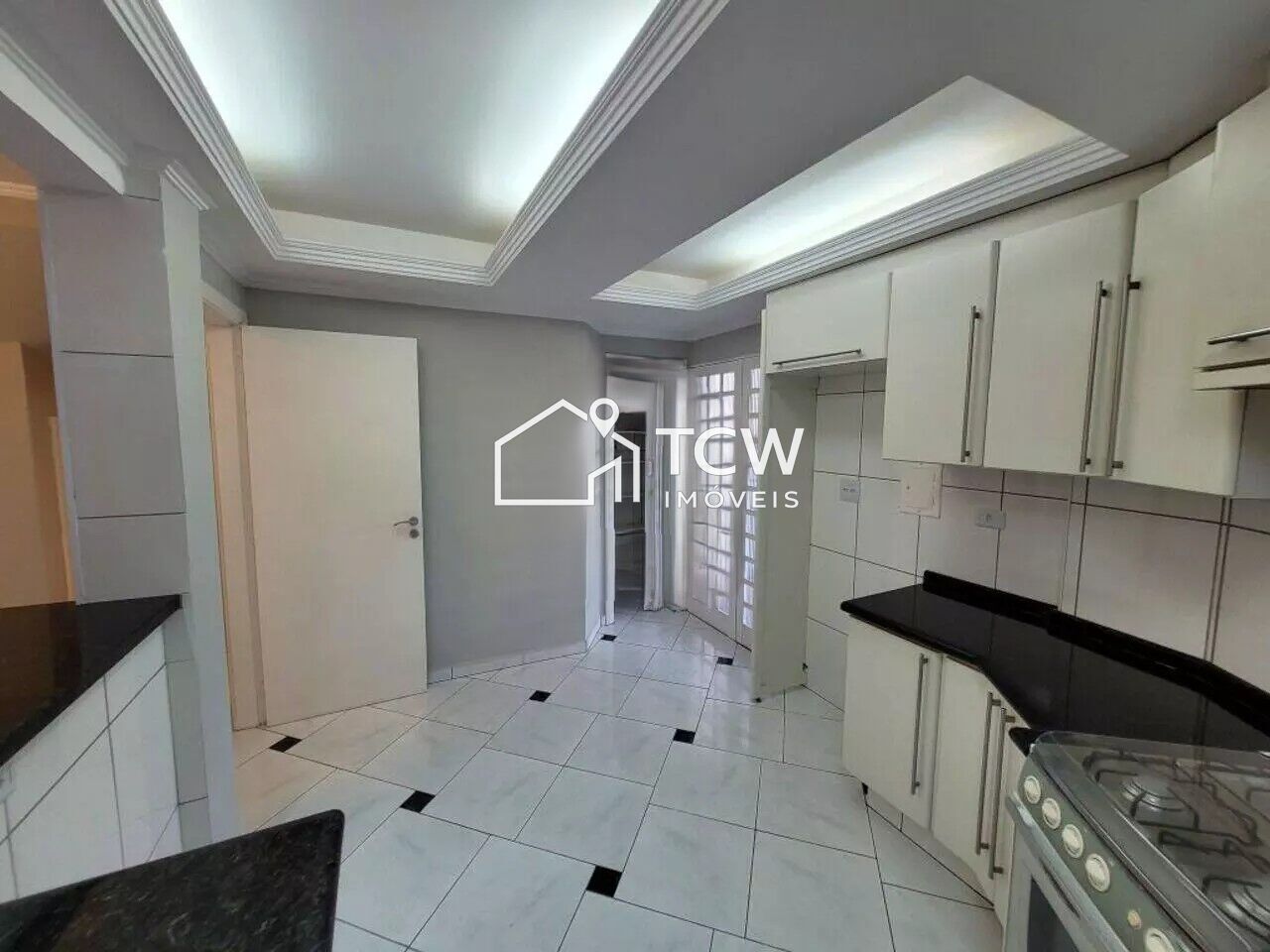 Casa, 3 quartos, 210 m² - Foto 4