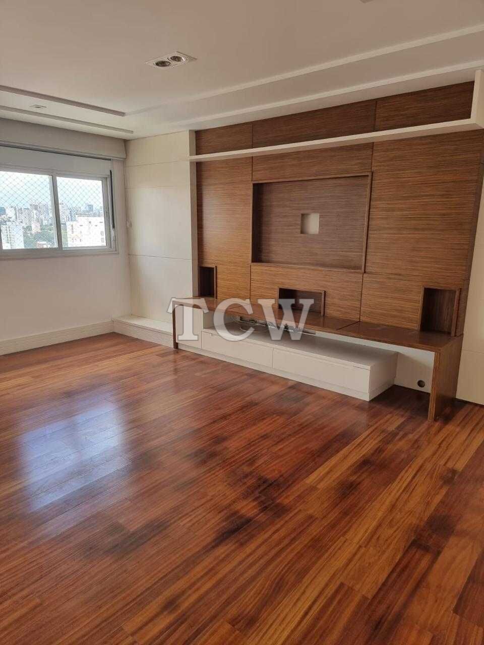 Apartamento à venda com 4 quartos, 176m² - Foto 1