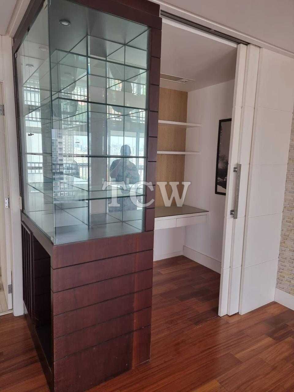 Apartamento à venda com 4 quartos, 176m² - Foto 7