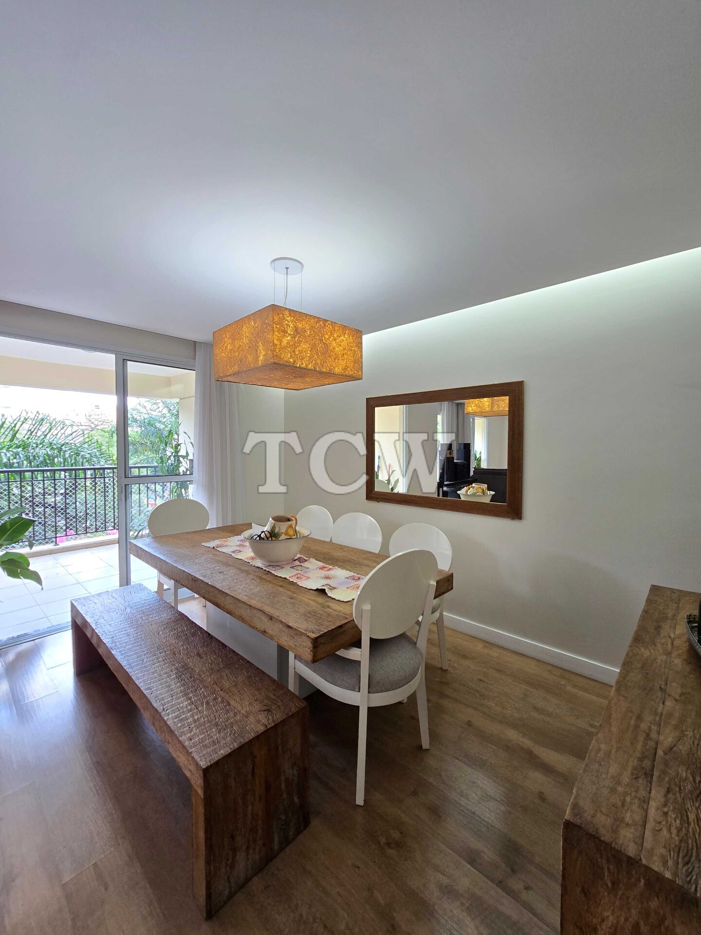 Apartamento à venda com 3 quartos, 176m² - Foto 2