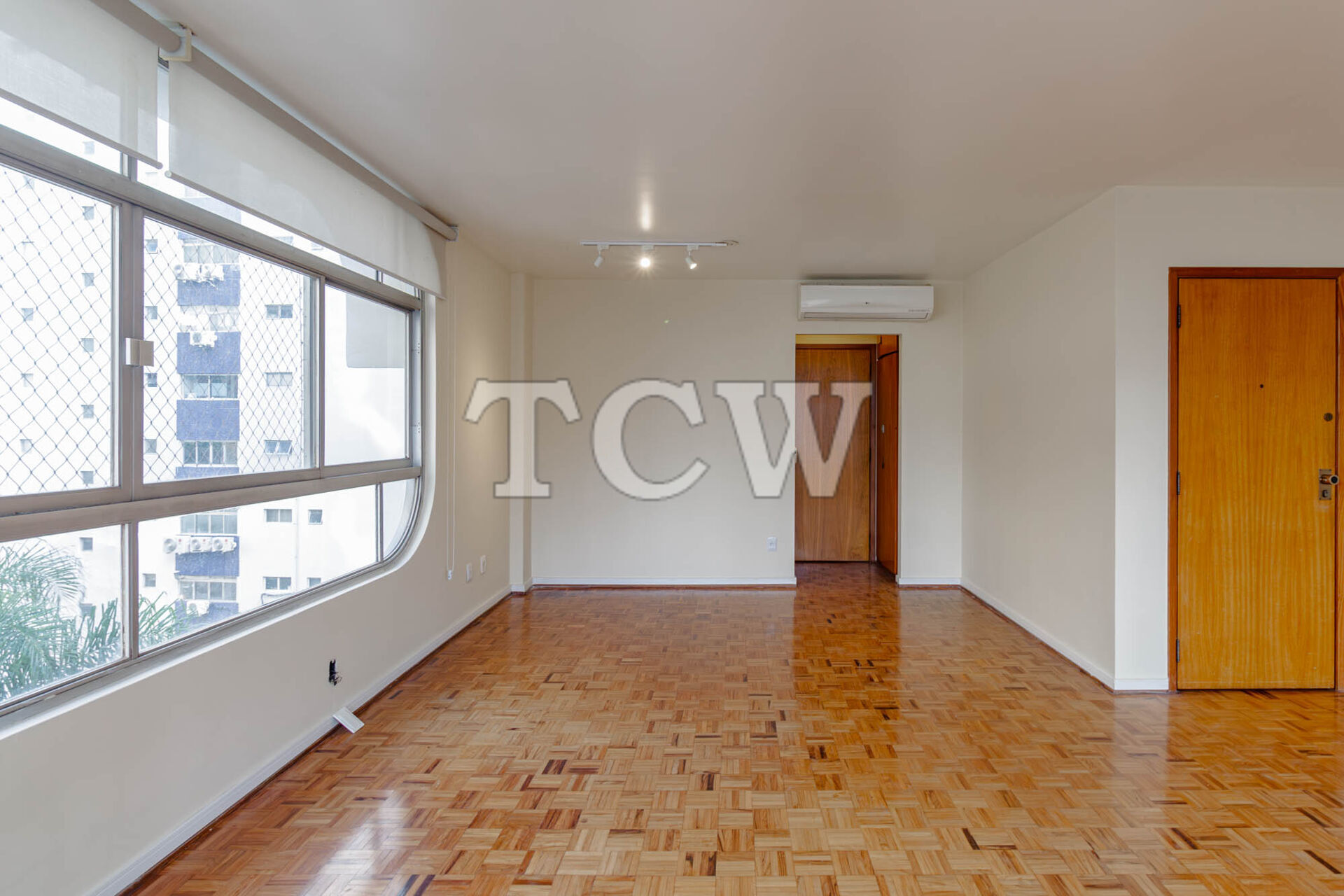 Apartamento à venda com 3 quartos, 145m² - Foto 5