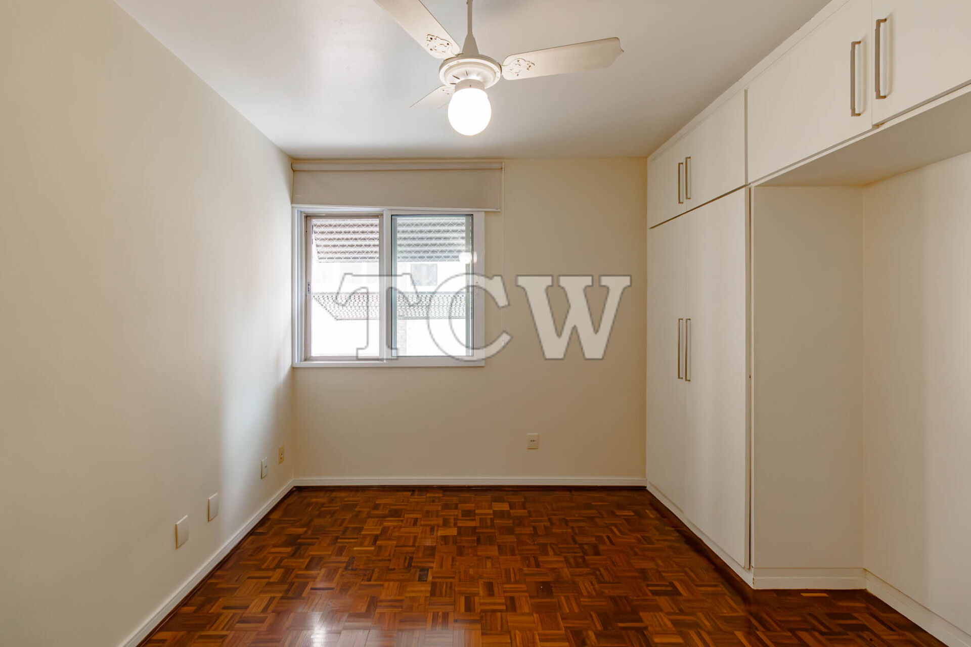 Apartamento à venda com 3 quartos, 145m² - Foto 10