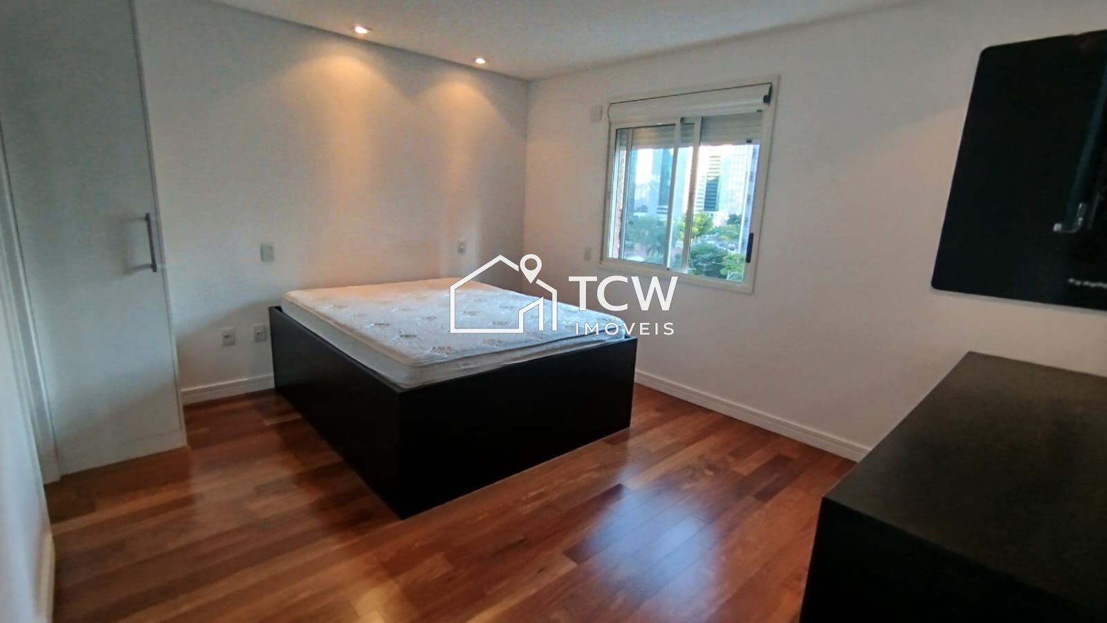 Apartamento, 1 quarto, 92 m² - Foto 9