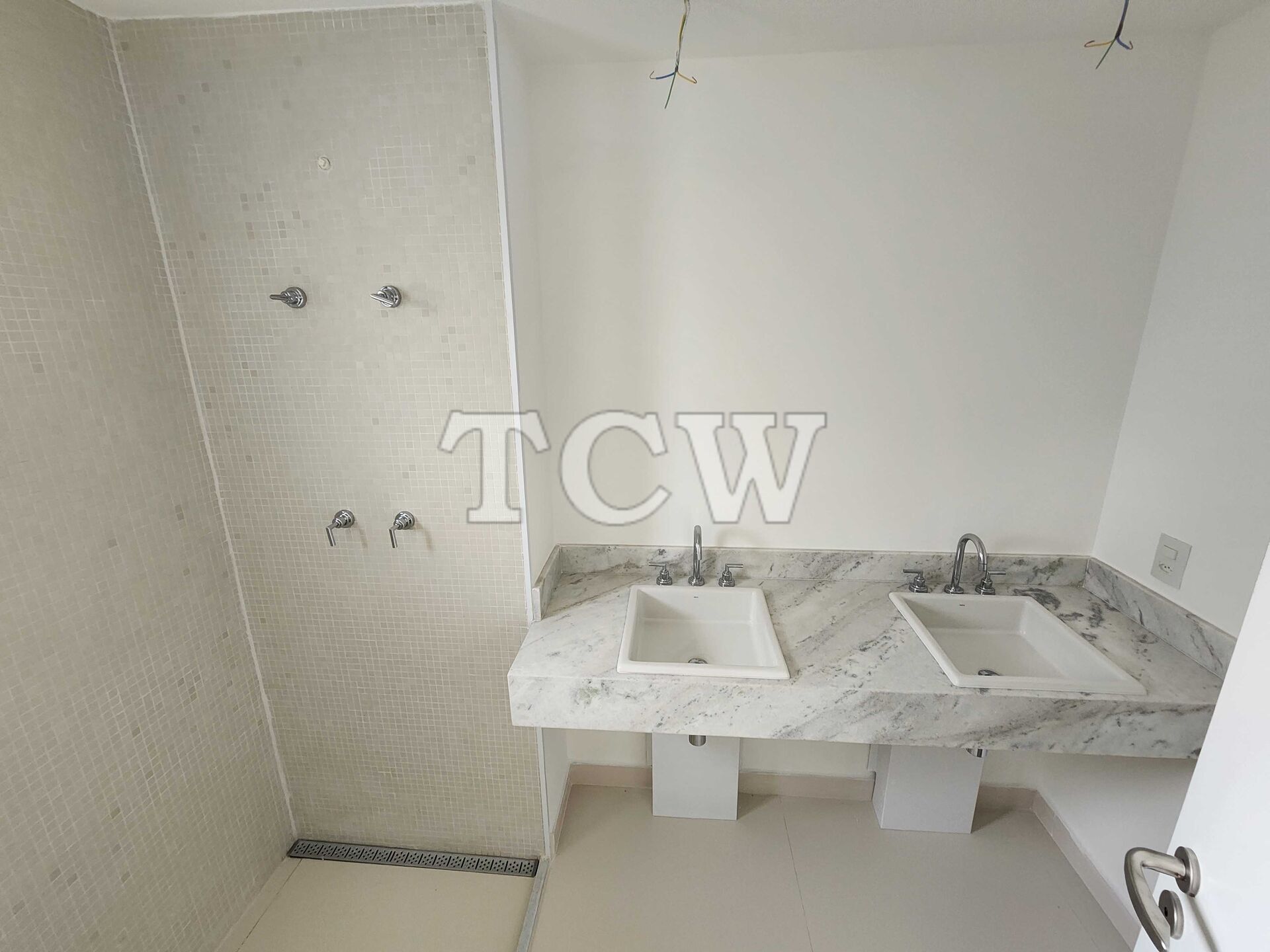 Apartamento à venda com 3 quartos, 163m² - Foto 23