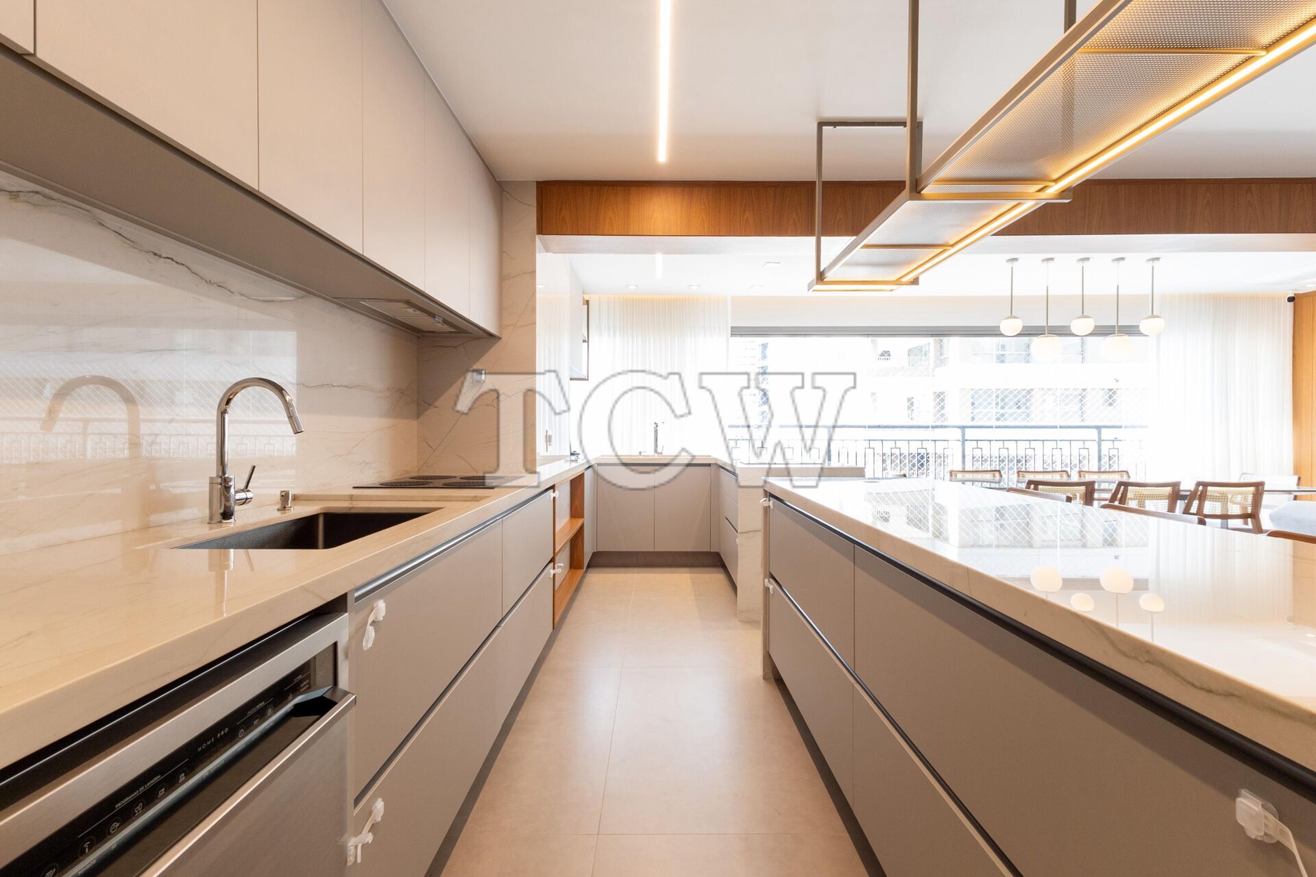 Apartamento à venda com 3 quartos, 153m² - Foto 14