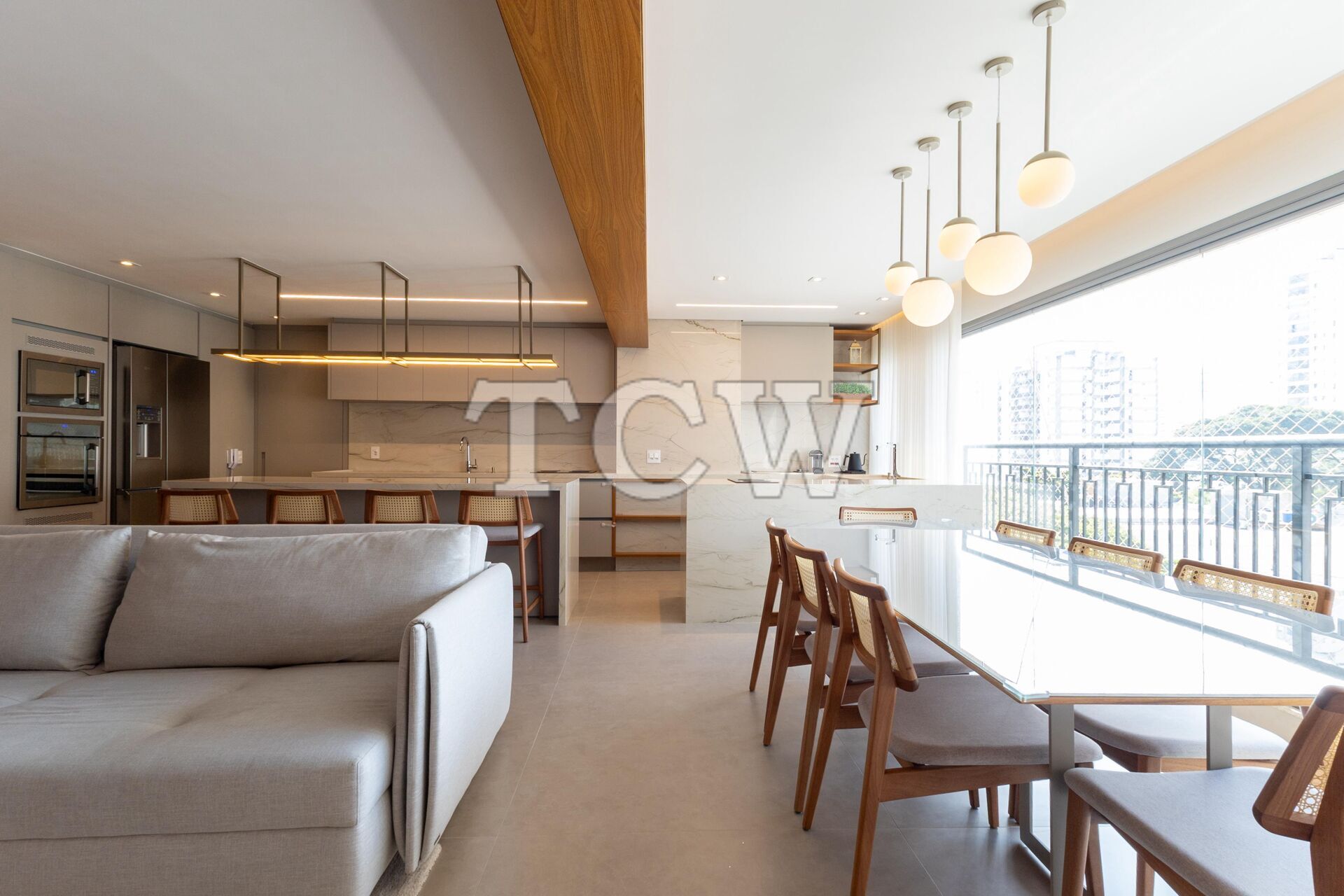 Apartamento à venda com 3 quartos, 153m² - Foto 4