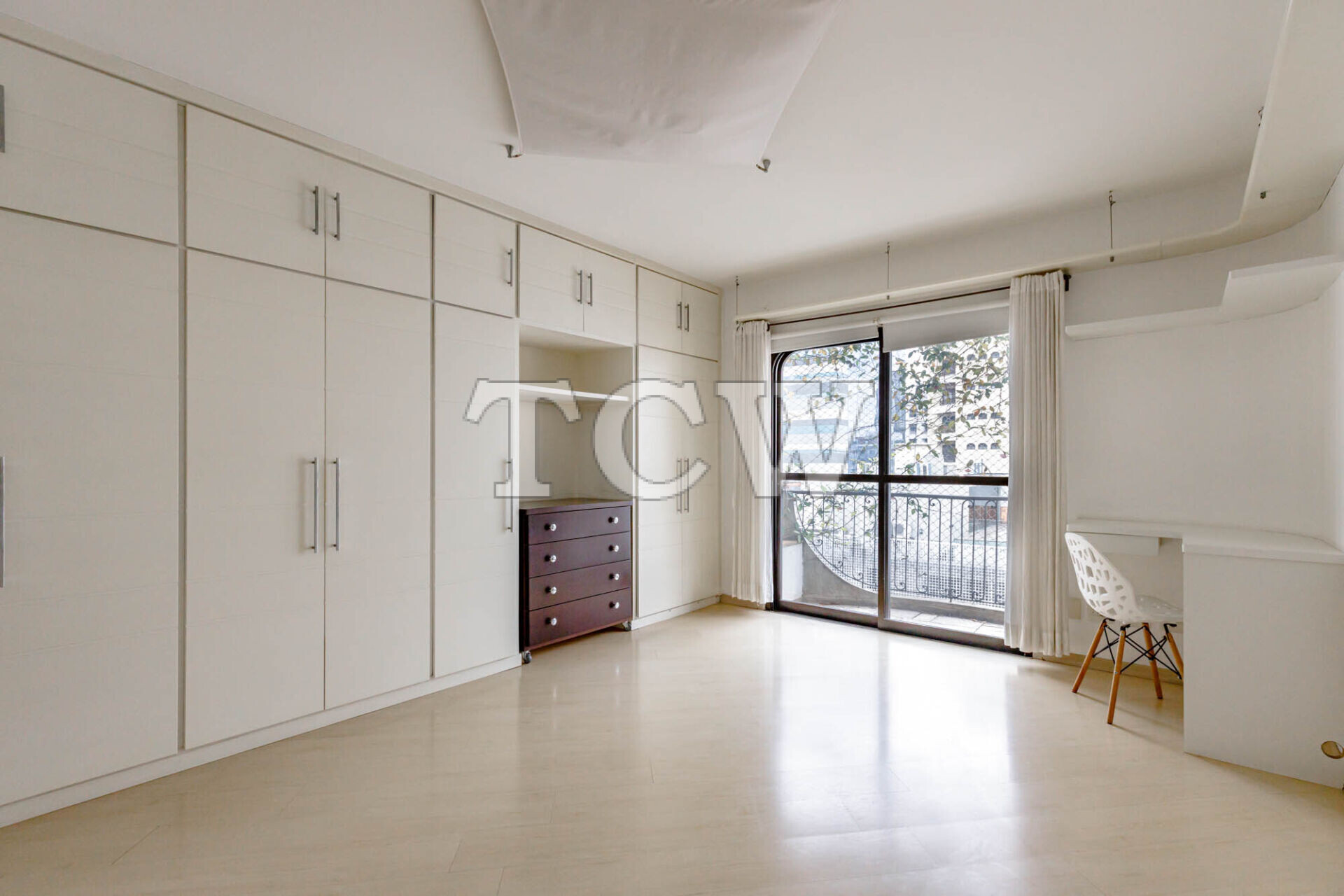 Apartamento à venda com 1 quarto, 74m² - Foto 12