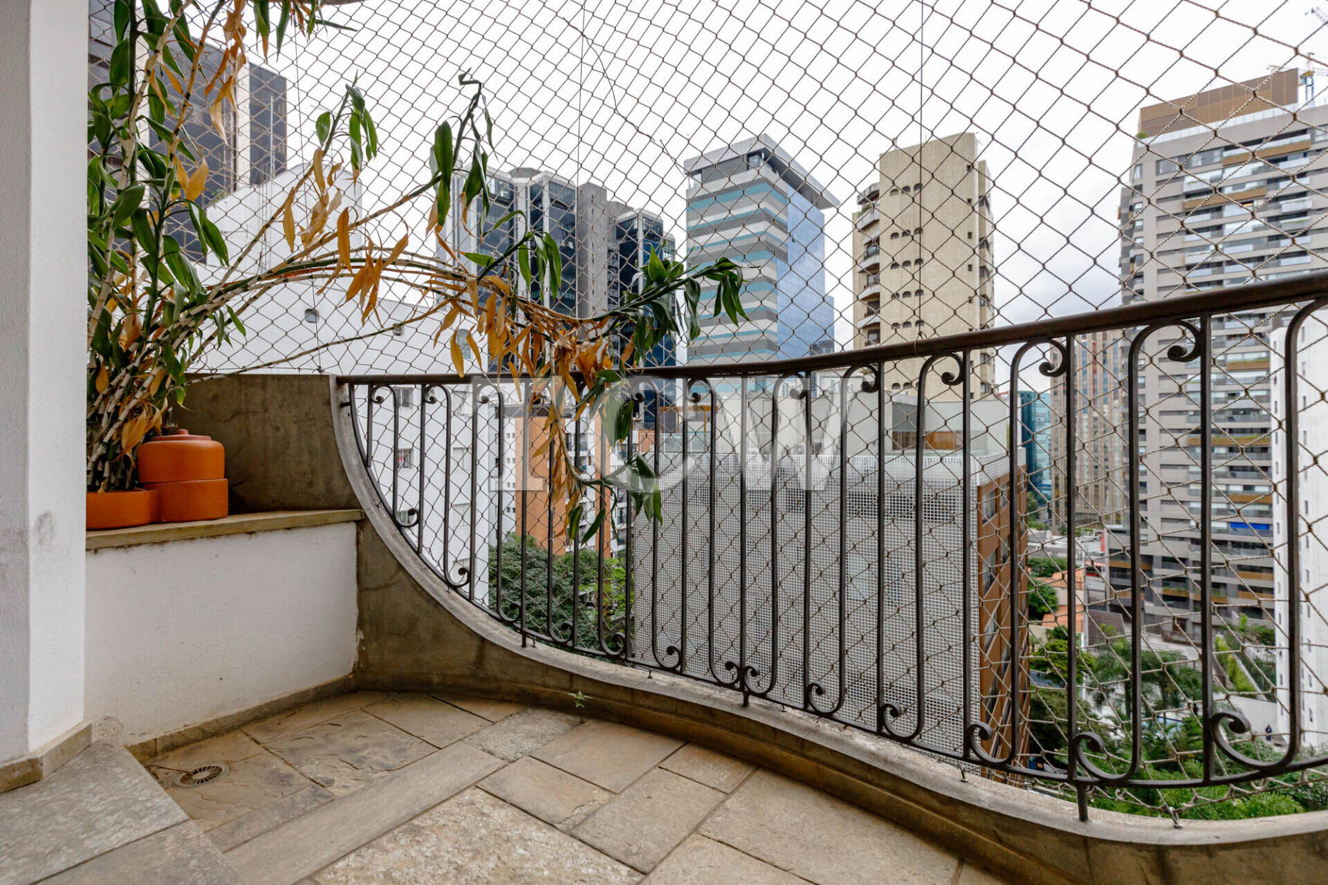 Apartamento à venda com 1 quarto, 74m² - Foto 6