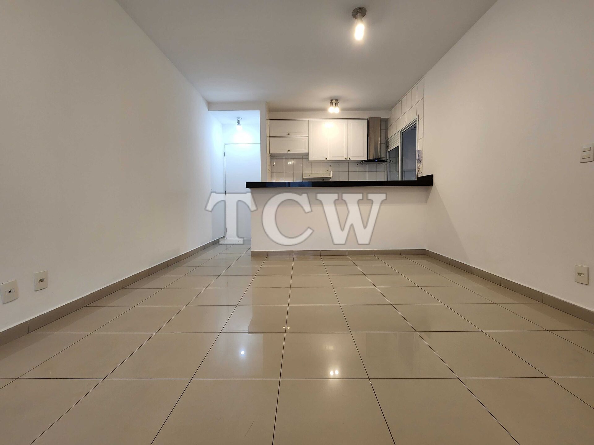 Apartamento à venda com 3 quartos, 80m² - Foto 4
