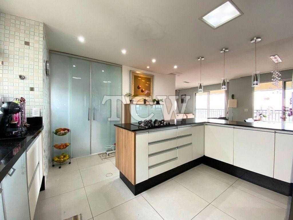 Apartamento à venda com 3 quartos, 133m² - Foto 3