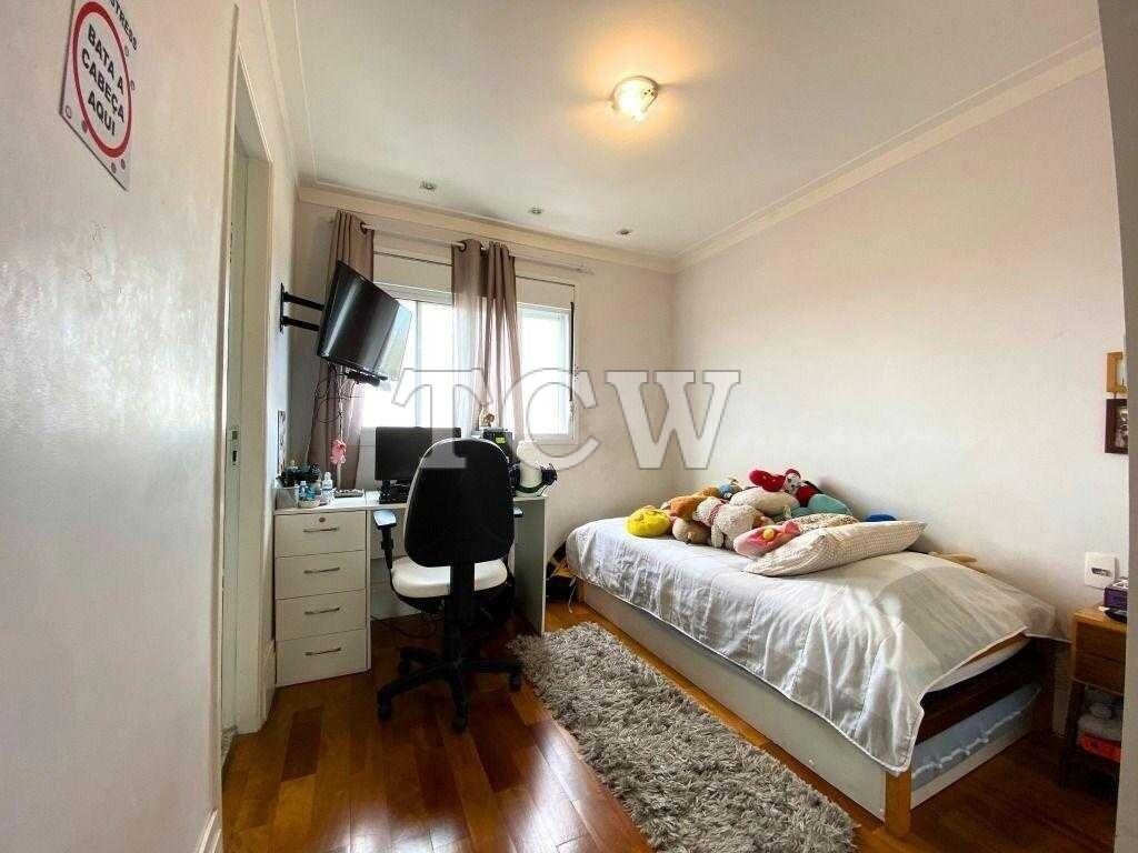 Apartamento à venda com 3 quartos, 133m² - Foto 19