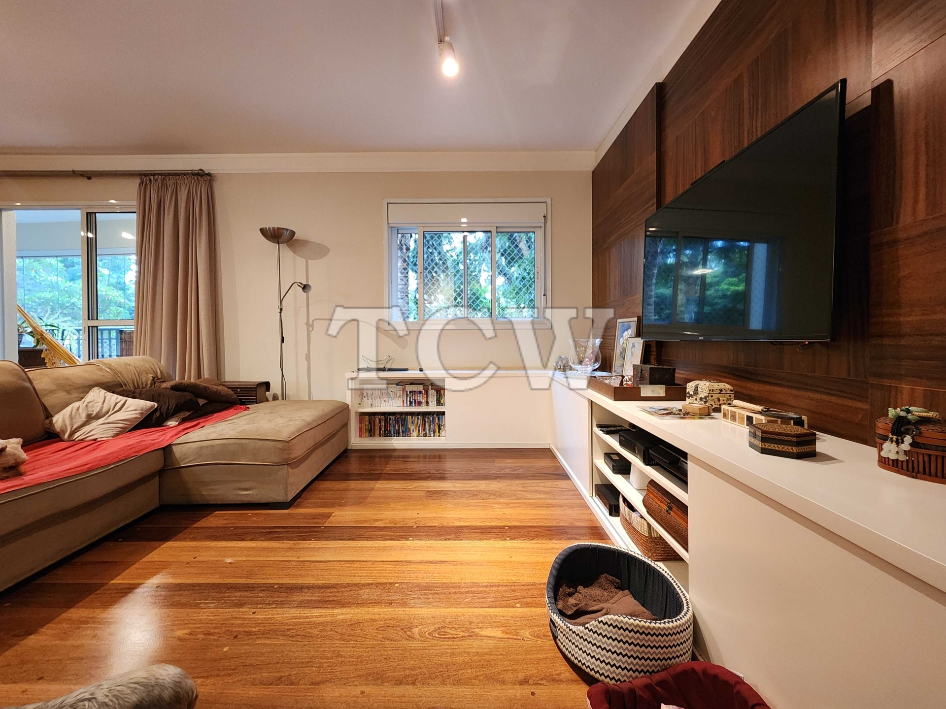 Apartamento à venda com 3 quartos, 176m² - Foto 3