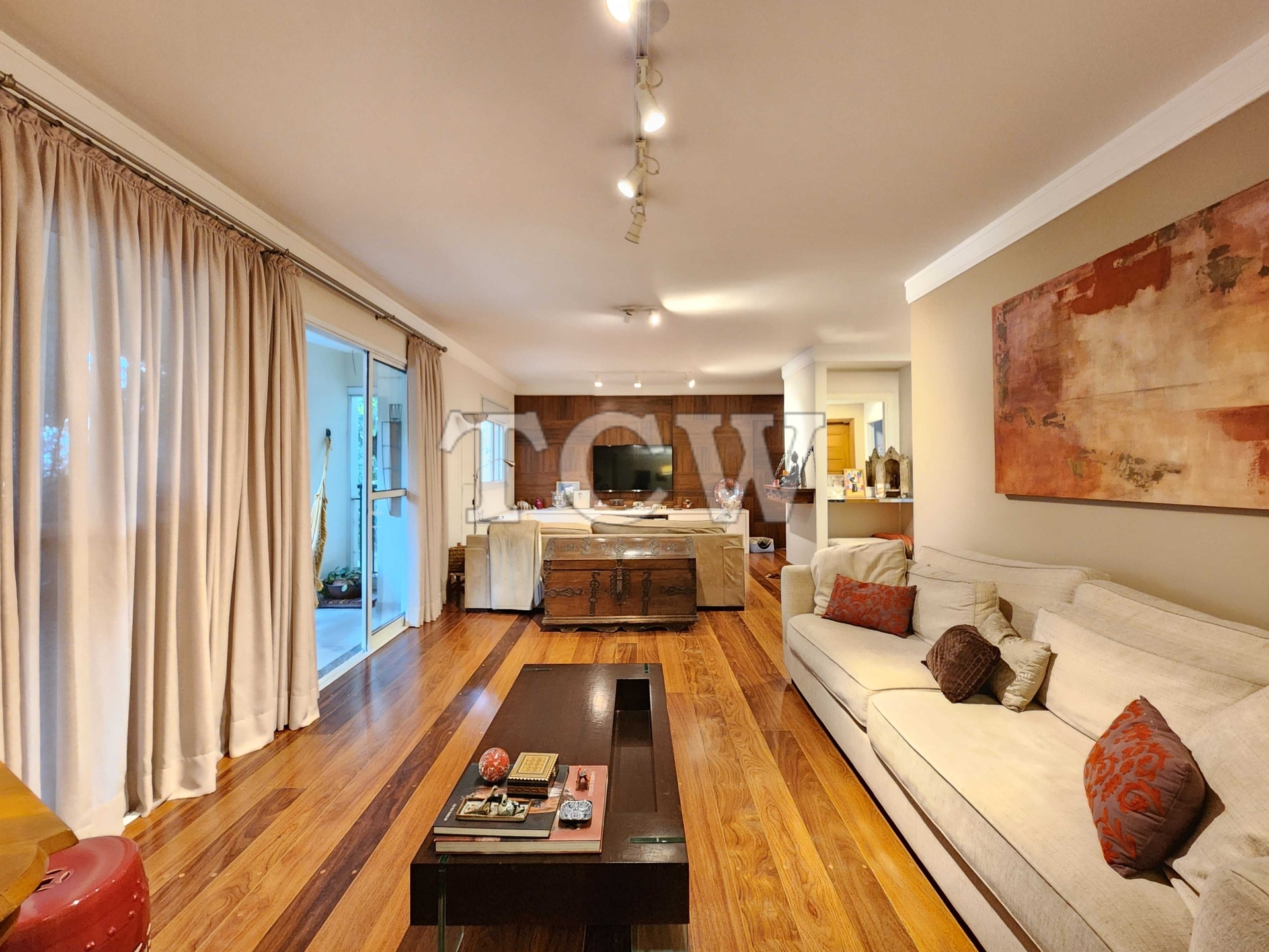 Apartamento à venda com 3 quartos, 176m² - Foto 1