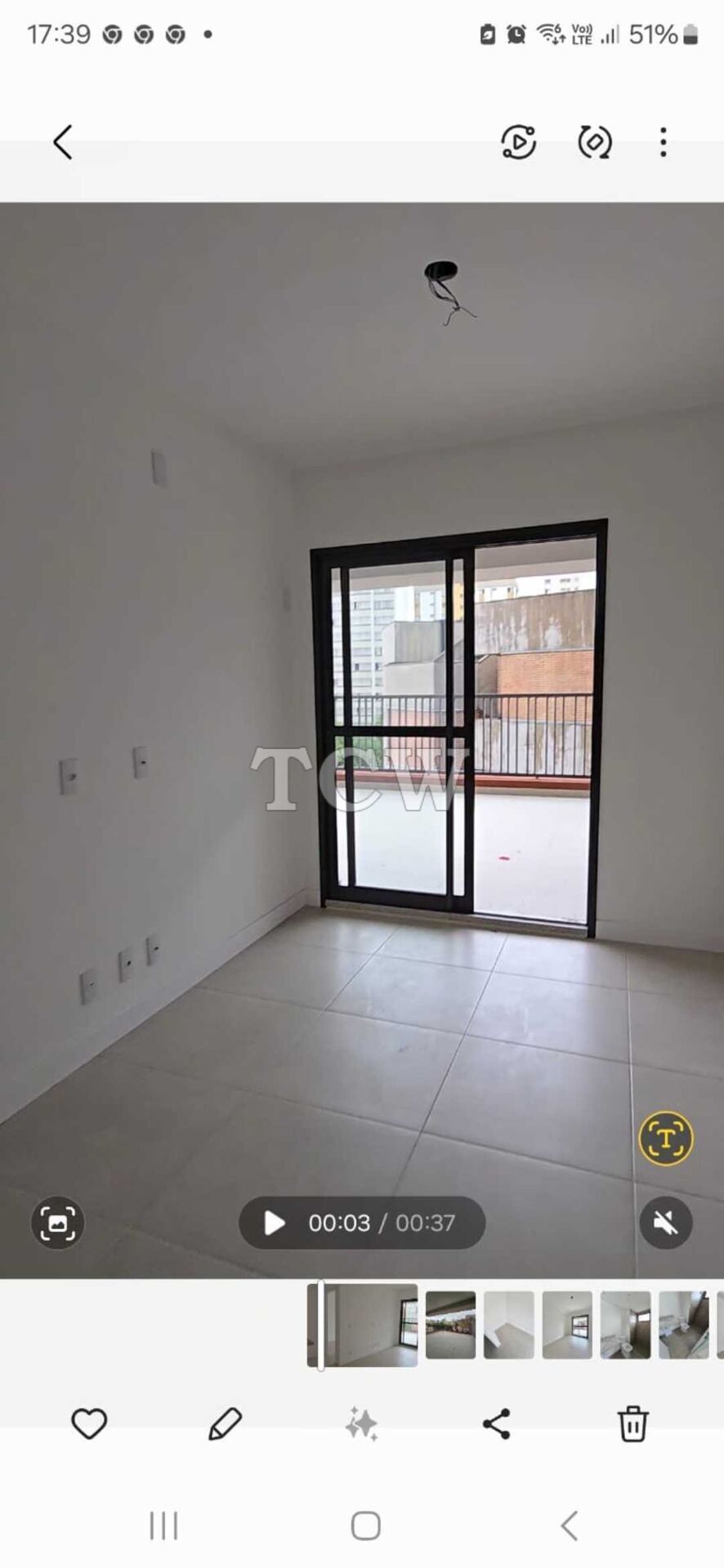 Apartamento à venda com 1 quarto, 56m² - Foto 2
